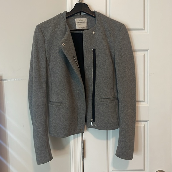 Zara Blazer with ribbed detailing on the side - Picture 2 of 6